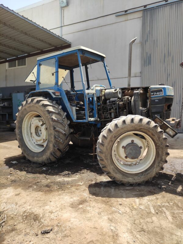 FORD NEW HOLLAND 7740