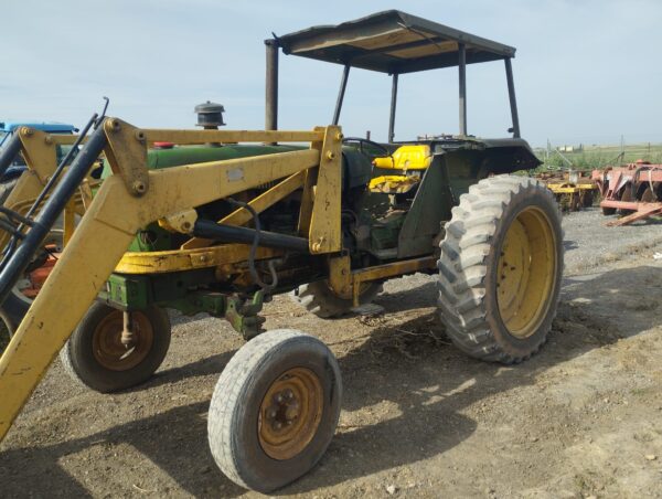 JOHN DEERE 2450