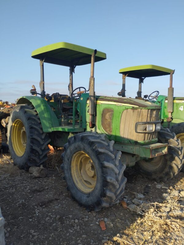 TRACTOR JOHN DEERE 6215 - Imagen 4