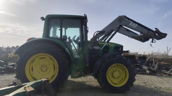 JOHN DEERE 6230 - Imagen 3